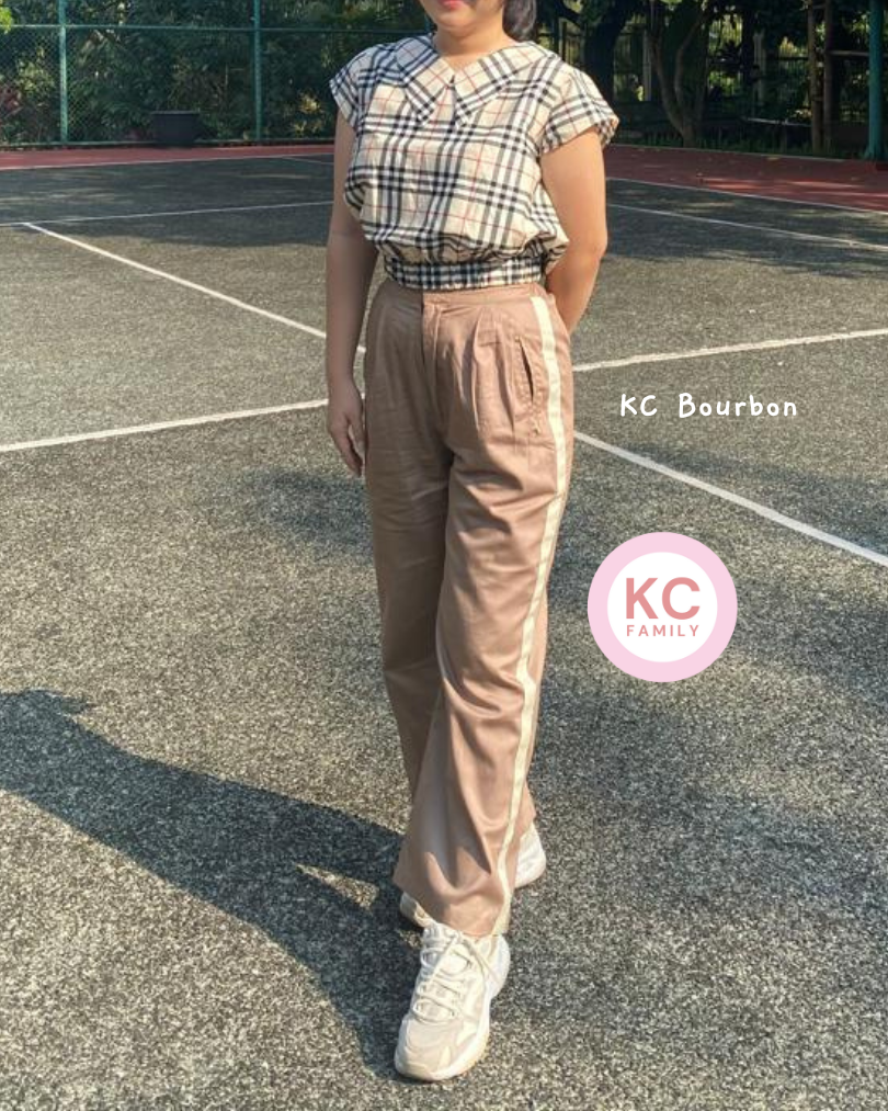 KC Bourbon in Hazelnut Plaid Baju Wanita Lengan Pendek Celana Panjang