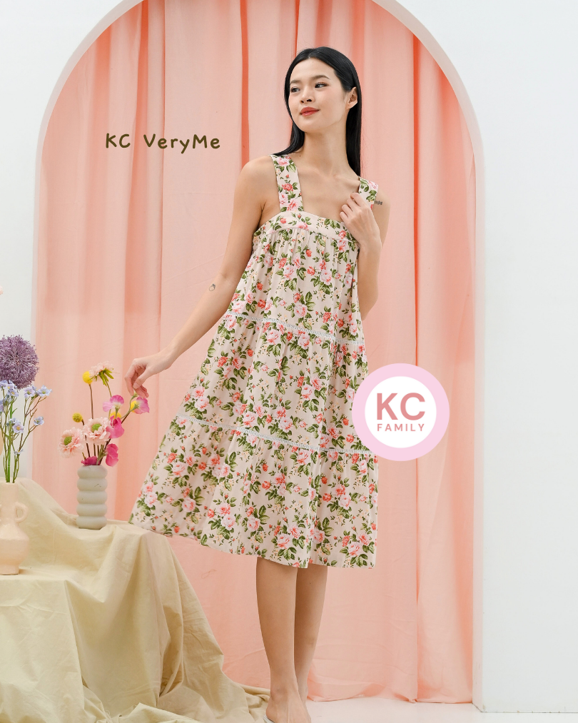 KC VeryMe in Love's Blush Dress Wanita