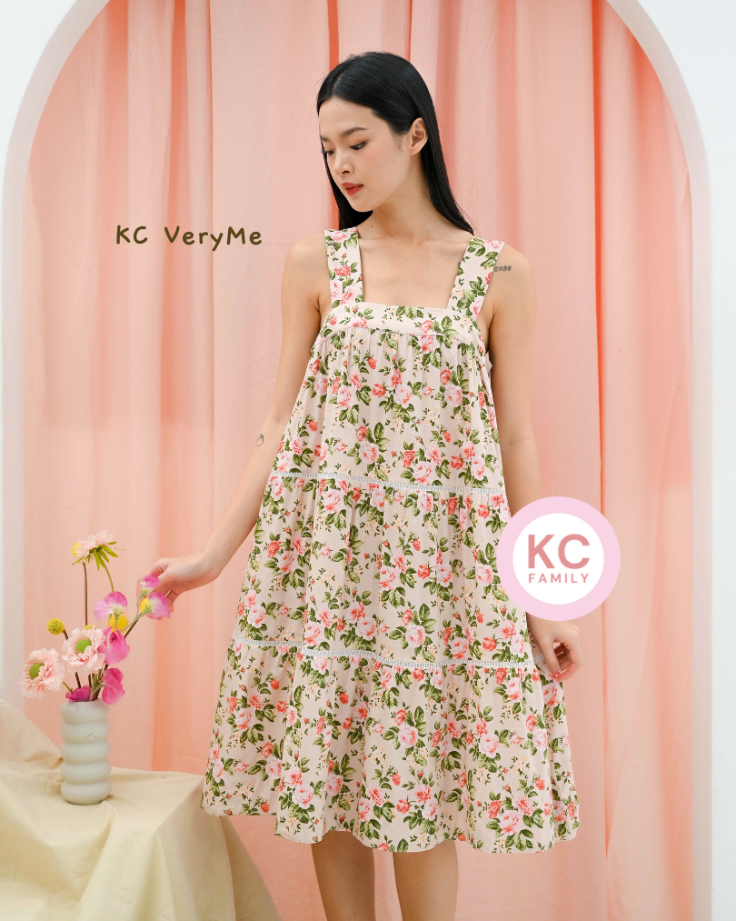 KC VeryMe in Love's Blush Dress Wanita