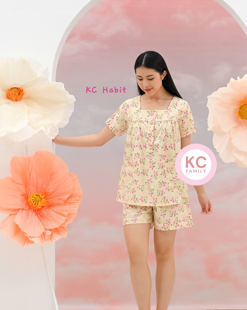KC Habit in Summer Picnic Piyama Baju Tidur Wanita Lengan Pendek Celana Pendek