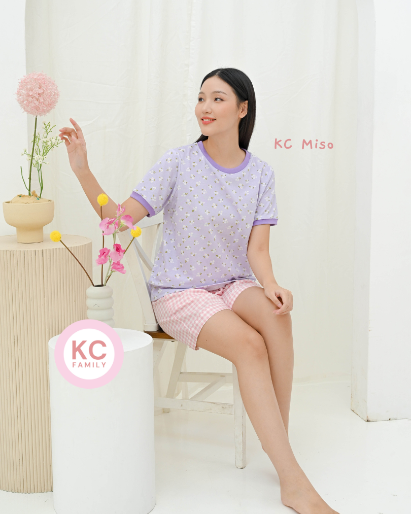 KC Miso in Daisy Periwinkle Piyama Baju Tidur Kaos Lengan Pendek Celana Pendek