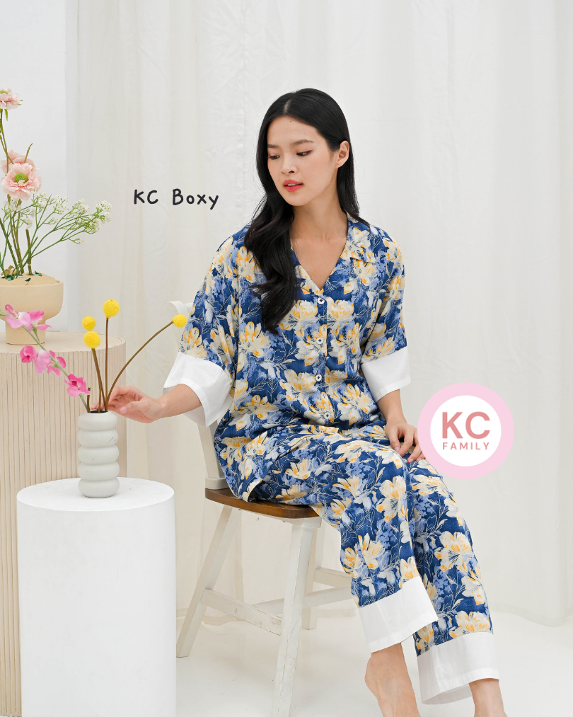 KC Boxy In Starry Galaxy Blue Piyama Wanita / Baju Tidur Celana Panjang Lengan Sesiku
