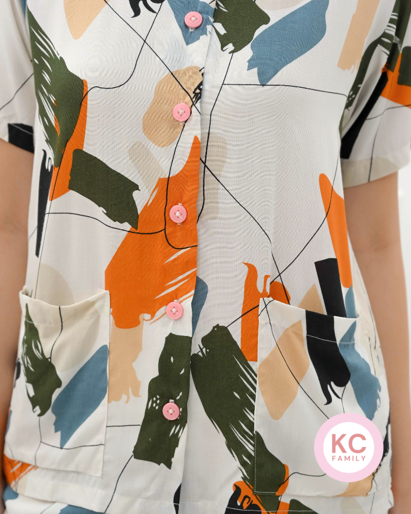 KC Belle in Abstract Brush Baju Tidur Wanita Celana Panjang Lengan Pendek