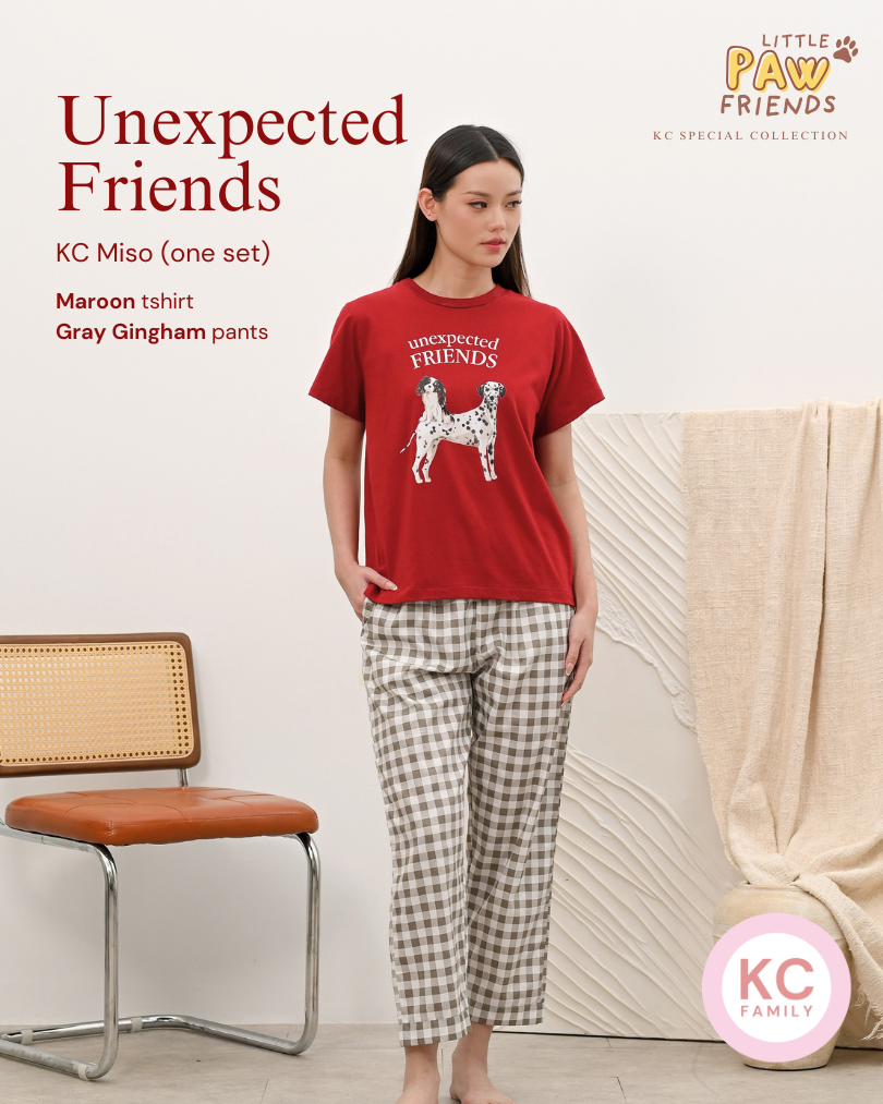 KC Miso In Unexpected Friends Baju Kaos dengan Celana Pendek Piyama Kaos