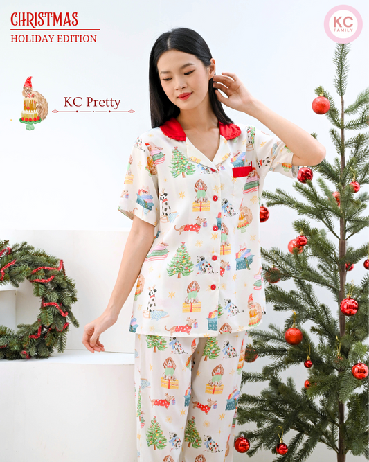 KC Pretty in Festive Holiday Pawty-White Baju Tidur Wanita Piyama Celana Panjang Lengan Pendek