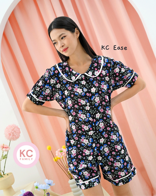 KC Ease in Vibrant Noir Piyama Wanita Lengan Pendek Celana Pendek