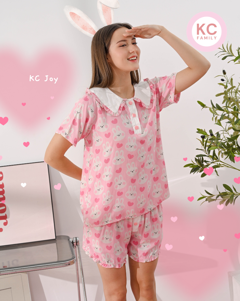 KC Joy in Happy Hoppers Baju Tidur Wanita Lengan Pendek Celana Pendek