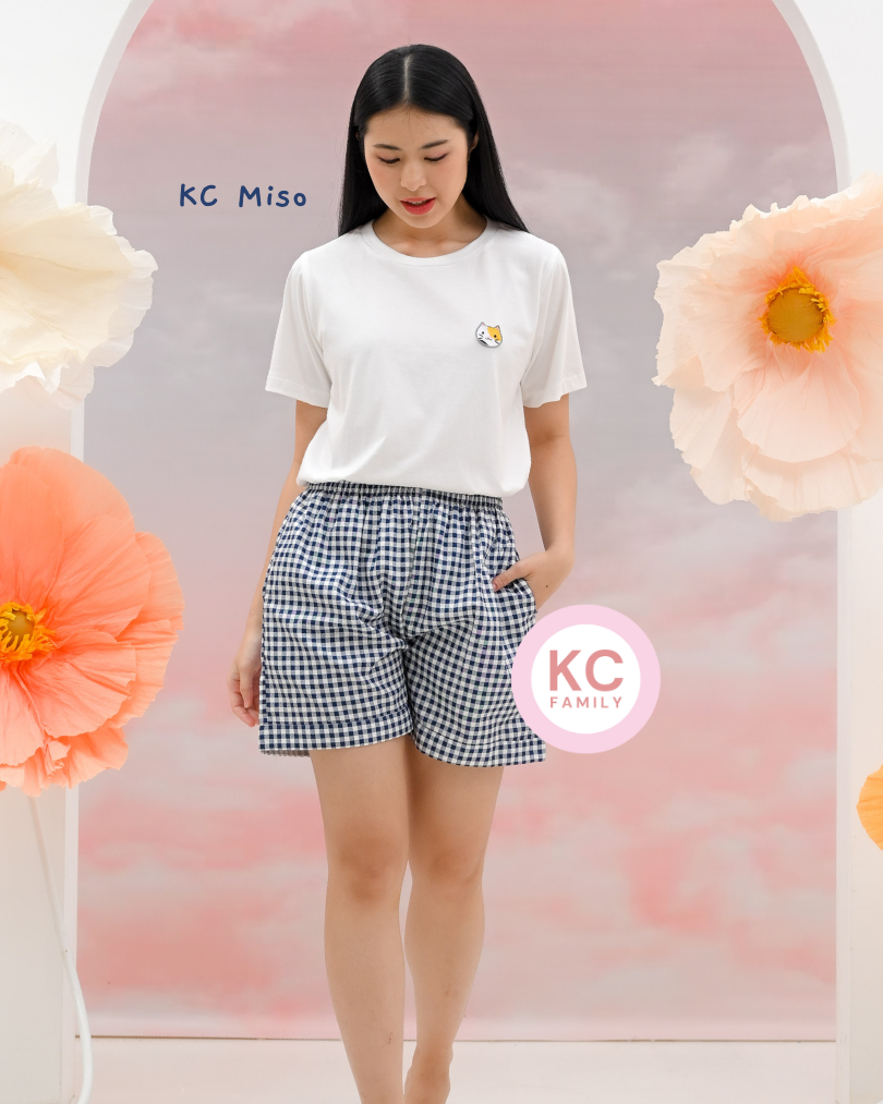 KC Miso in Gingham Paws  Baju Tidur Kaos dengan Celana Pendek  Piyama Kaos