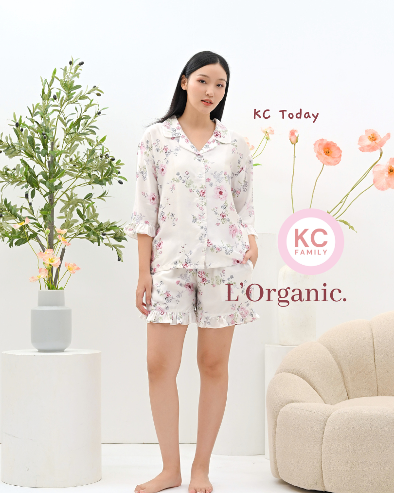 KC Today in Garden Waltz  Piyama Baju Tidur Lengan Sesiku 3/4 Celana Pendek