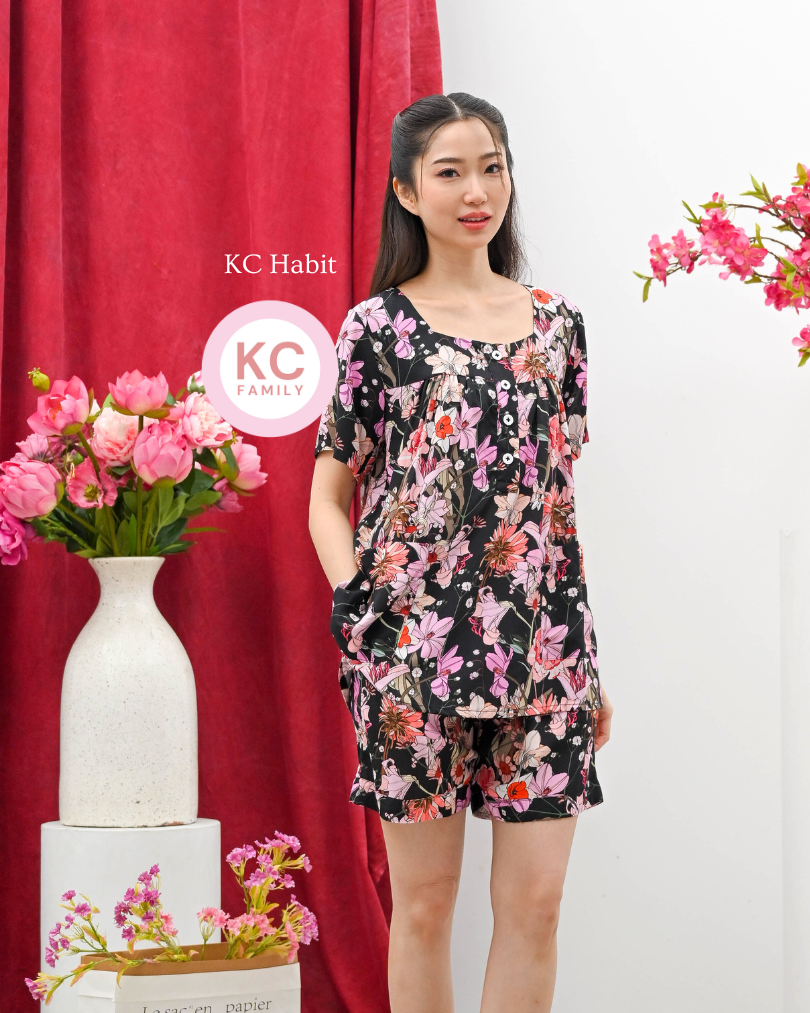 KC Habit in Floral Whisper Piyama Wanita Lengan Pendek Celana Pendek