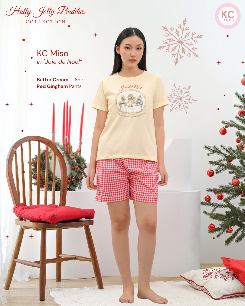 KC Miso in Joie de Noel Baju Kaos dengan  Celana Pendek Piyama Kaos