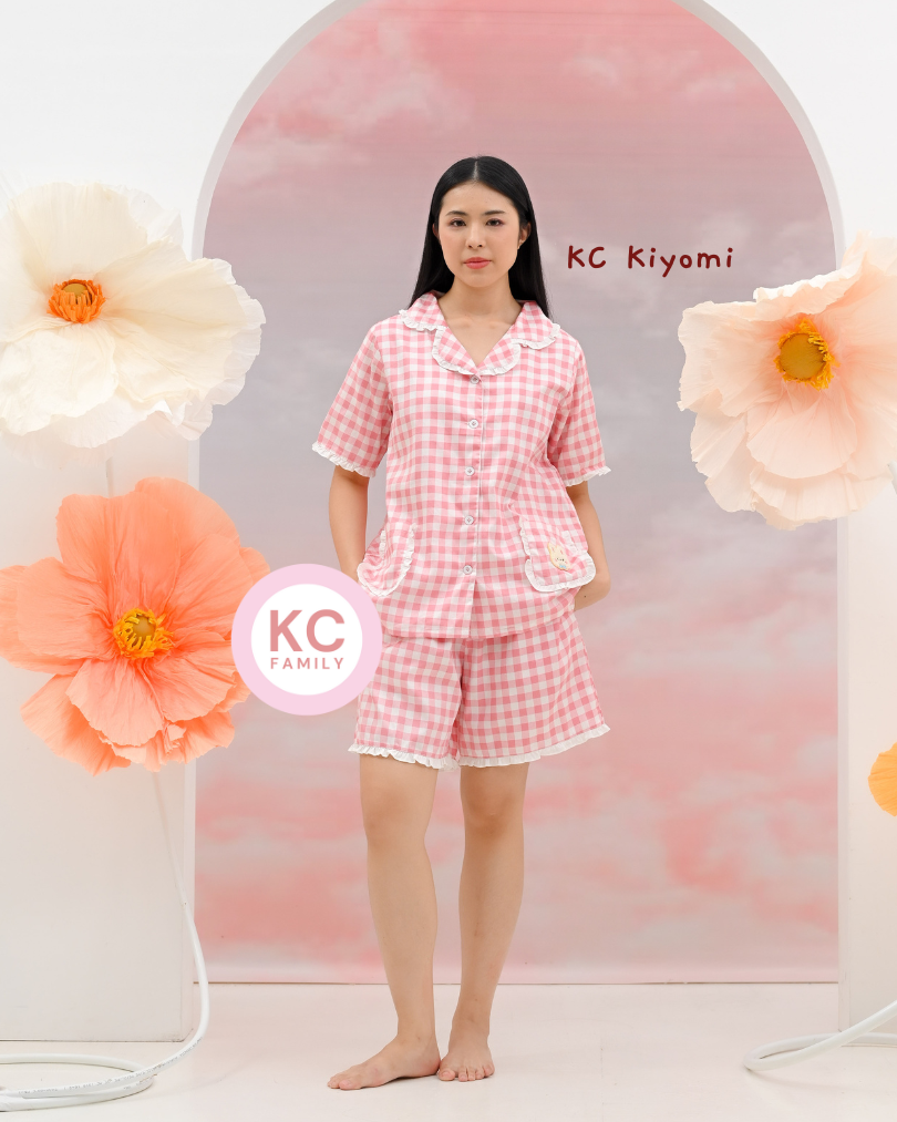 KC Kiyomi in Gingham Bunny Piyama Wanita Baju Tidur Lengan Pendek Celana Pendek